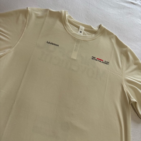 lululemon Jersey training short sleeve *Graphic - Picture 2 of 7